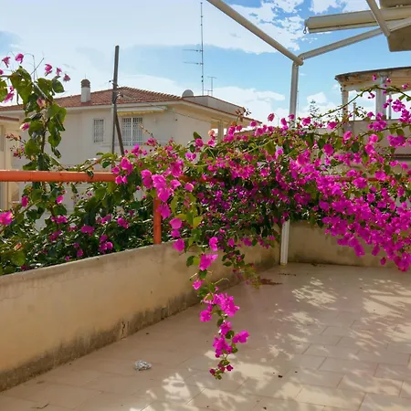 아파트 Lovely In Kaukana With House Sea View *